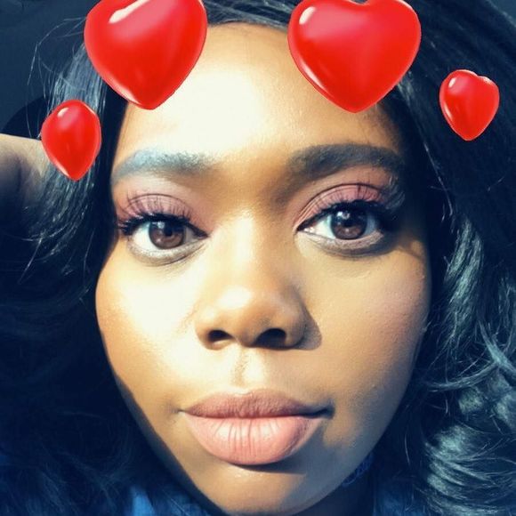 Meet your Posher, Shauna - Picture 1 of 1